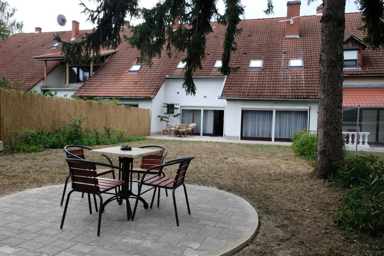 Alea Apartmanok Гаркань Екстер'єр фото